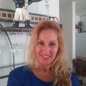 Meet your Posher, Diana